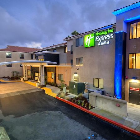Holiday Inn Express Hotel & Suites Carlsbad Beach By Ihg Exterior photo
